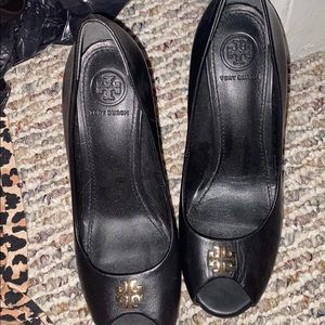 Tory Burch shoes perfect condition